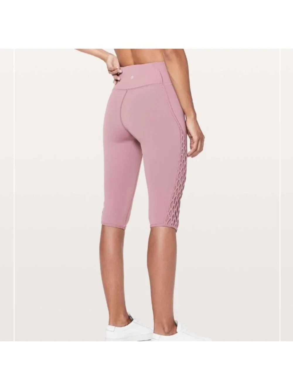 lululemon athletica mesh fabric